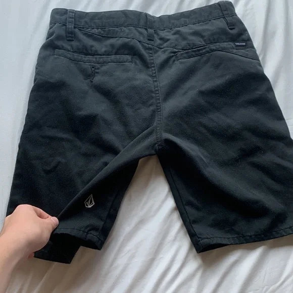 Short volcom - Picture 4 of 4